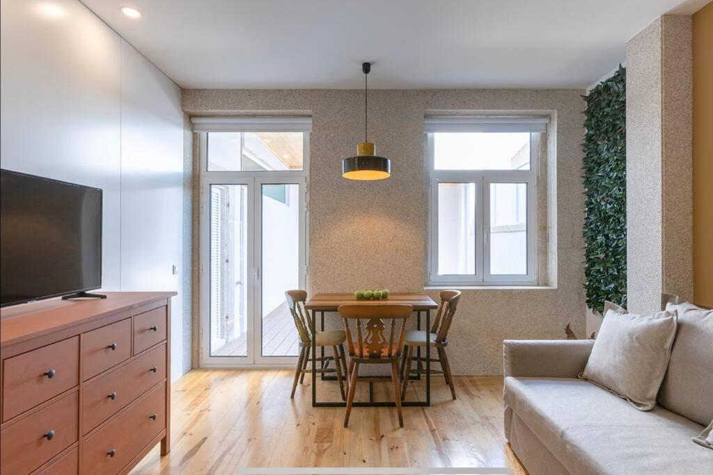 The Kiss - 1 Bedroom Apt With Terrace Porto Buitenkant foto
