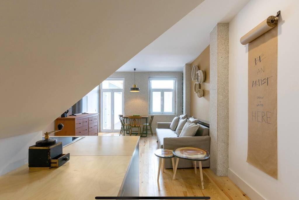 The Kiss - 1 Bedroom Apt With Terrace Porto Buitenkant foto